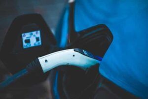 Elektroauto wird geladen