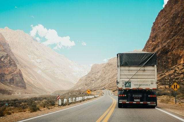 Lkw auf der Straße