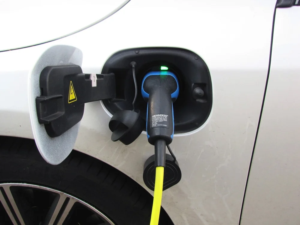 Steuerbefreiung-für-Verbrenner-E-Auto